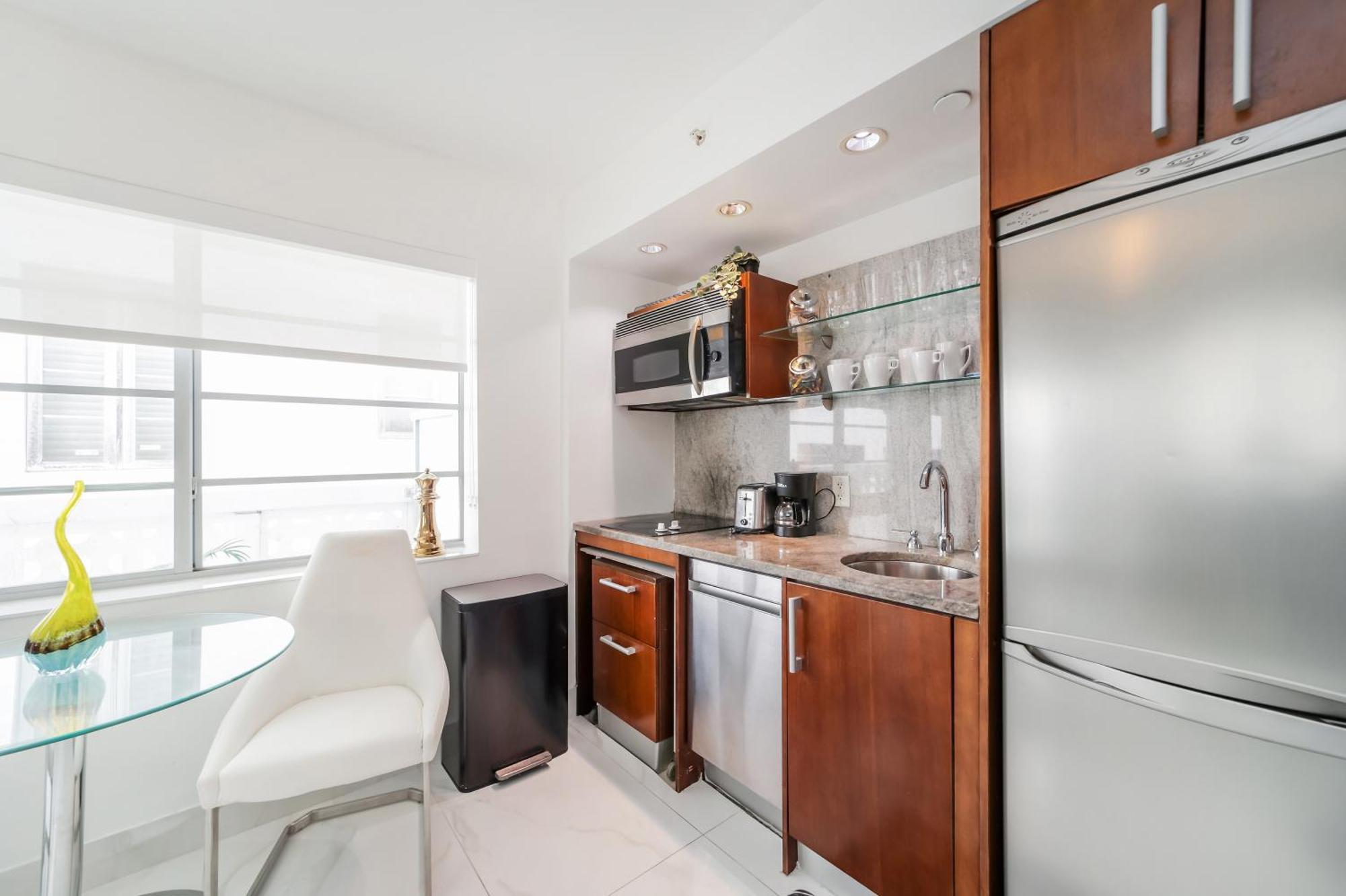Strand Ocean Drive Suites Μαϊάμι Μπιτς Δωμάτιο φωτογραφία